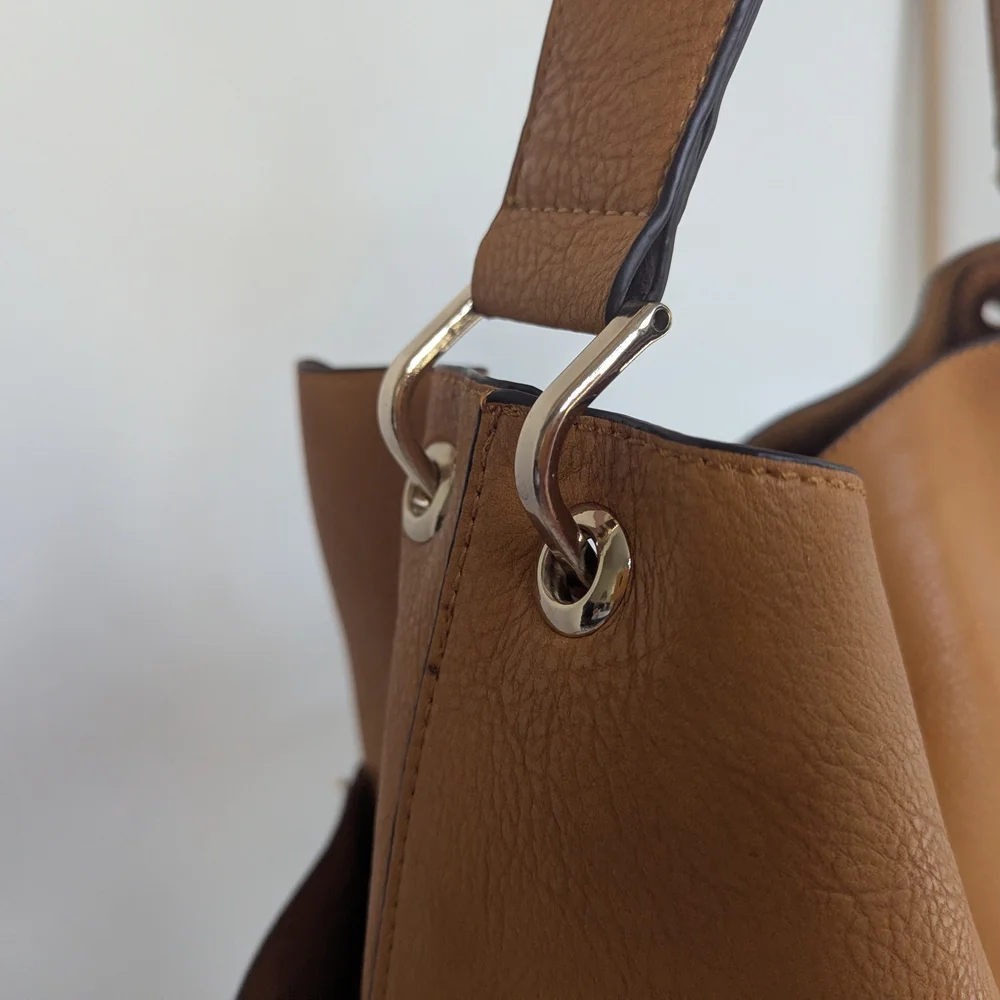 Tan Camel Unbranded Large‎ Tote Hobo Bag